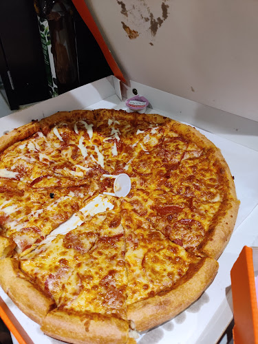 Reviews of Farmhouse Pizza in Woking - Pizza