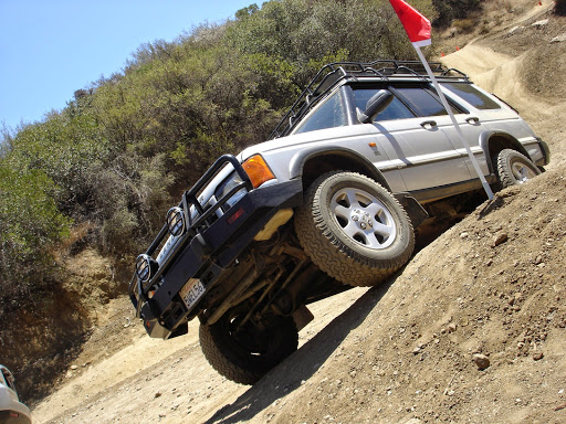 Auto Repair Shop «Kings Cross Automotive - Independent Jaguar & Land Rover Service», reviews and photos, 315 E Reserve St, Vancouver, WA 98661, USA