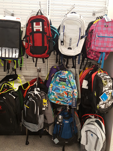 Clothing Store «Ross Dress for Less», reviews and photos, 9820 W Lower Buckeye Rd, Tolleson, AZ 85353, USA