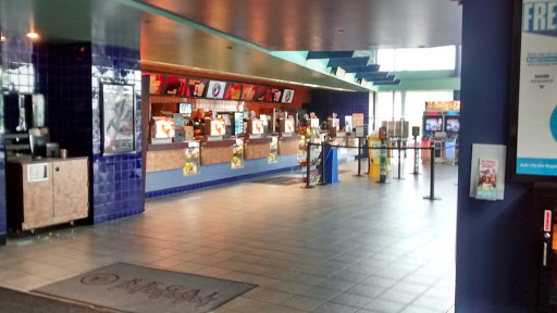 Movie Theater «Regal Cinemas Poulsbo 10», reviews and photos, 750 NW Edvard St, Poulsbo, WA 98370, USA