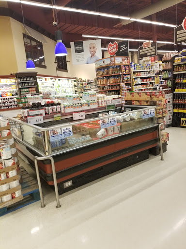 Italian grocery store Québec