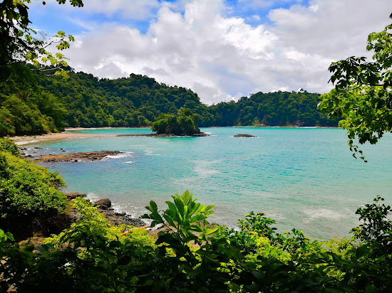Playa Escondido