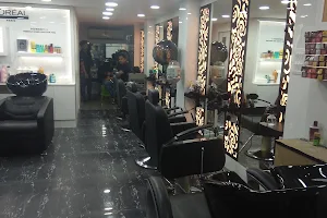 Rahees Hair Studio (Park Street) image