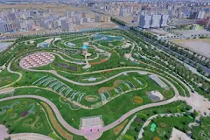 Miniature Park image