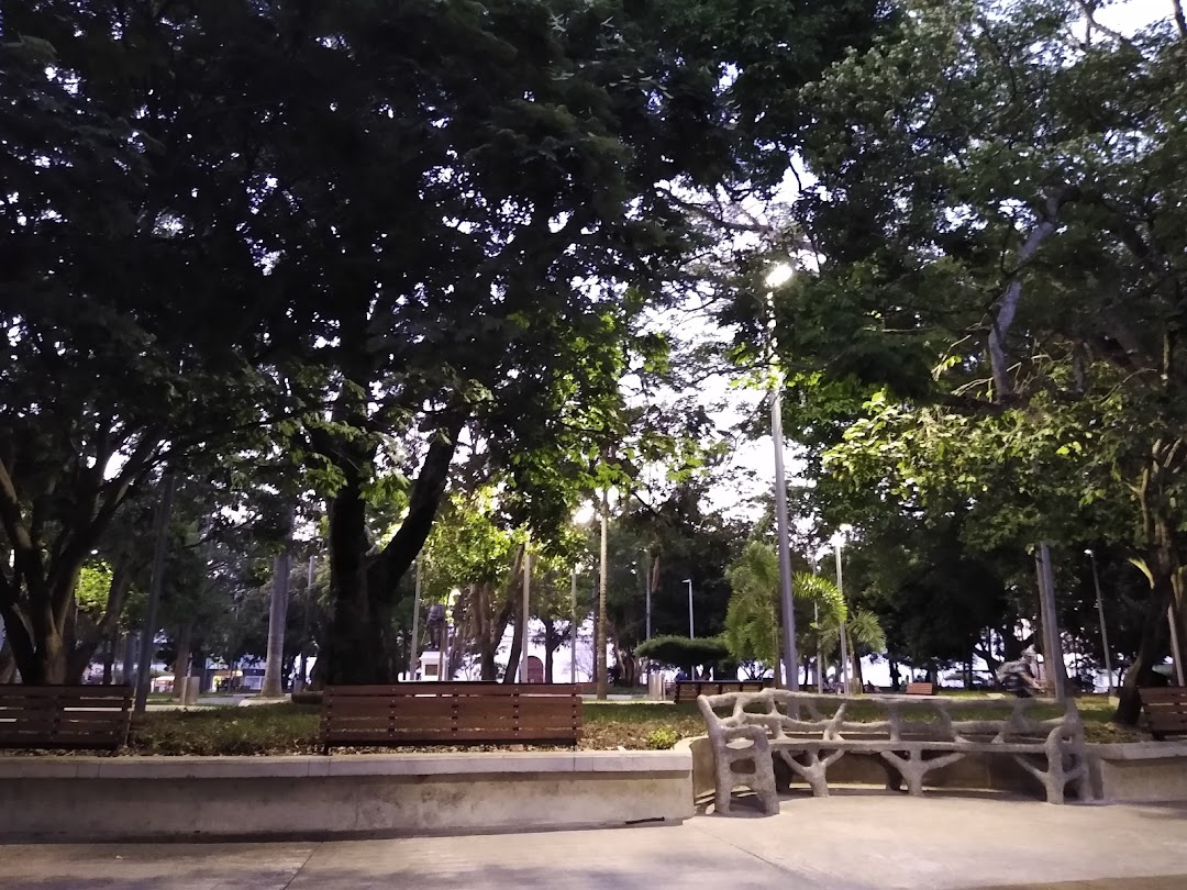 Parque Principal Simón Bolivar