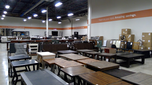 Furniture Store «Ashley HomeStore», reviews and photos, 200 Broadview Village Square, Broadview, IL 60155, USA
