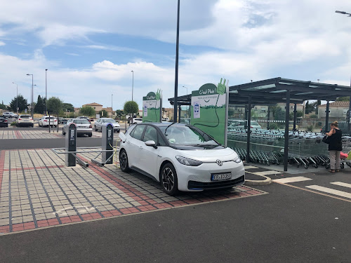 Borne de recharge de véhicules électriques Lidl Charging Station Mauguio