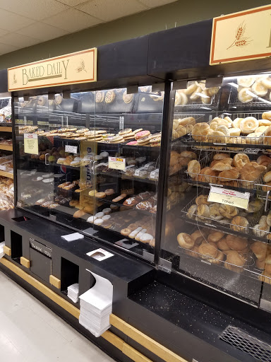 Supermarket «King Kullen», reviews and photos, 600 N Wellwood Ave, Lindenhurst, NY 11757, USA