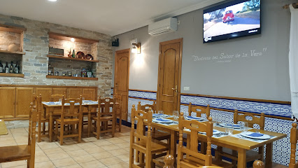 Restaurante Cafetería Moregon - Av. de la Constitución, 77, 10430 Cuacos de Yuste, Cáceres, Spain