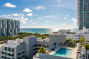 Boulan South Beach image