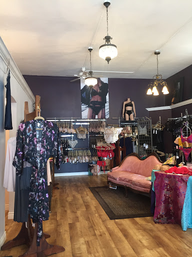 Lingerie Store «Suelto Lingerie Boutique», reviews and photos, 23 S Tracy Ave, Bozeman, MT 59715, USA