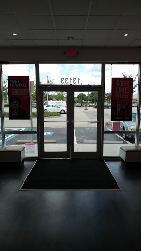 Cell Phone Store «T-Mobile», reviews and photos, 13133 US-301, Riverview, FL 33578, USA