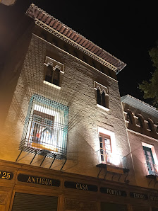 Zaragoza Cultural Torreón de Fortea, C. de la Torre Nueva, 25, Casco Antiguo, 50003 Zaragoza, España