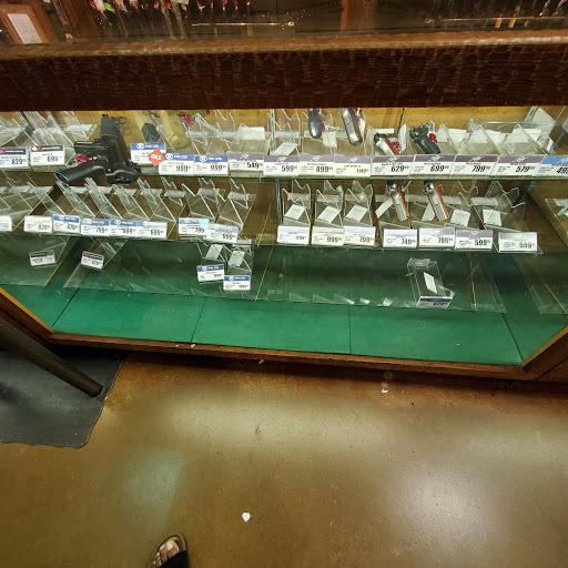 Sporting Goods Store «Bass Pro Shops», reviews and photos, 2501 Bass Pro Dr, Grapevine, TX 76051, USA