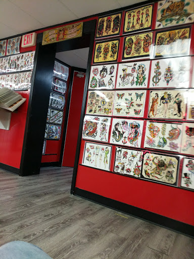 Tattoo Shop «Electro Magnetic Tattoo Studio», reviews and photos, 1005 Canal Dr, Chesapeake, VA 23323, USA