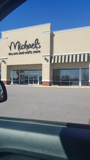 Craft Store «Michaels», reviews and photos, 90 Southgate Square, Colonial Heights, VA 23834, USA