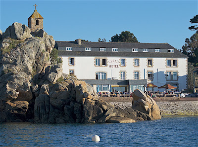 Grand Hotel Du Port Blanc à Penvénan