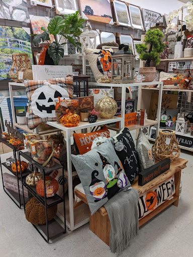 Department Store «Burkes Outlet», reviews and photos, 120 US-17 BUS, Surfside Beach, SC 29575, USA