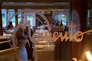 Momento Restaurant image