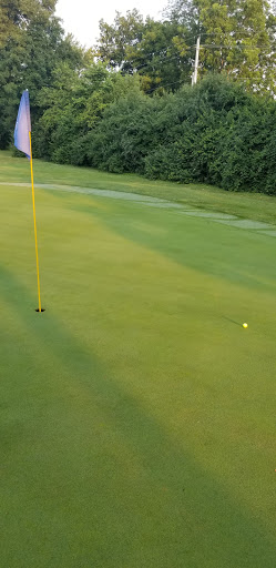Golf Course «Wilson Road Golf Course», reviews and photos, 1900 N Wilson Rd, Columbus, OH 43228, USA