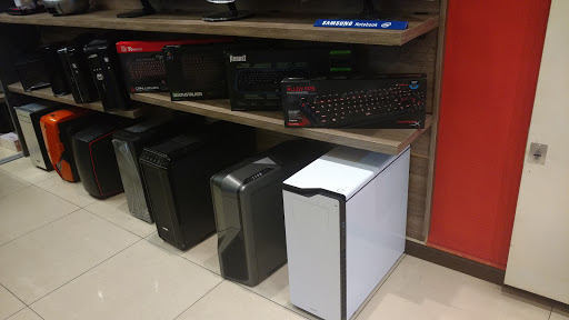 Computer shops in Buenos Aires