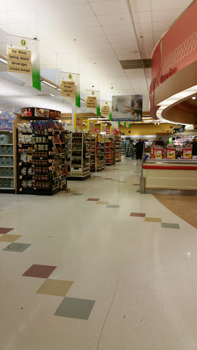 Grocery Store «Stop & Shop», reviews and photos, 1135 Farmington Ave, Berlin, CT 06037, USA