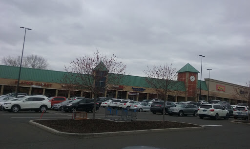 Shopping Mall «Berkshire Shopping Center», reviews and photos, 67 Newtown Rd, Danbury, CT 06810, USA
