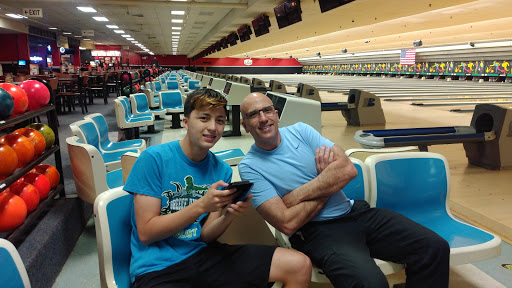 Bowling Alley «AMF Gates Lanes», reviews and photos, 645 Spencerport Rd, Rochester, NY 14606, USA