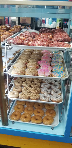 Donut Shop «Heavenly Donuts», reviews and photos, 1915 N Lombard St, Portland, OR 97217, USA
