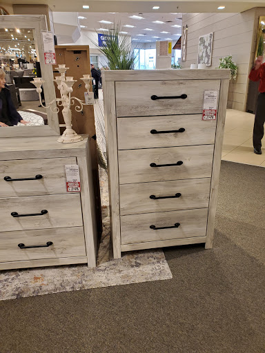 Furniture Store «American Furniture Warehouse», reviews and photos, 5801 N 99th Ave, Glendale, AZ 85305, USA