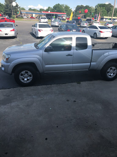 Used Car Dealer «M & D Auto Sales Inc», reviews and photos, 5200 S University Ave, Little Rock, AR 72209, USA