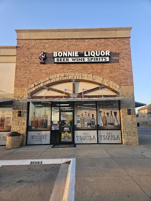 Bonnie Liquor