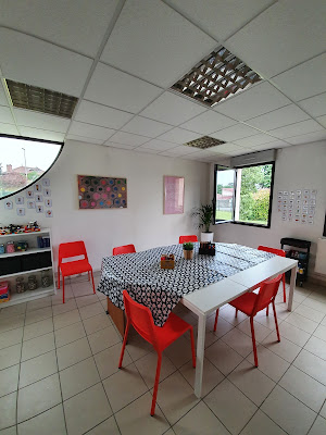 Yes! Language and Services à Chazay-d'Azergues