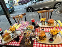Plats et boissons du Restaurant Seventy Five Burger House à Paris - n°2