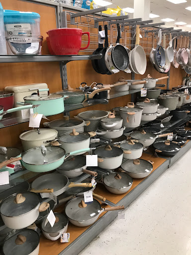 Department Store «T.J. Maxx», reviews and photos, 331 New Jersey 18, East Brunswick, NJ 08816, USA