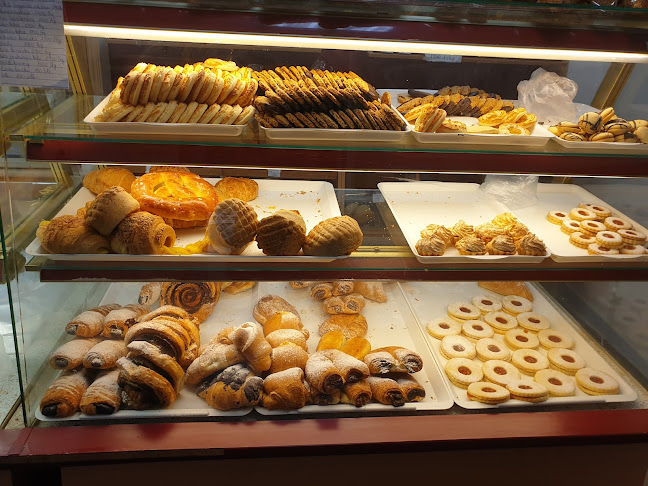 Vogtland Kft. Dabas Pékség Mintabolt - Ócsa