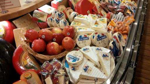 Grocery Store «The Fresh Market», reviews and photos, 9774 E 116th St, Fishers, IN 46037, USA