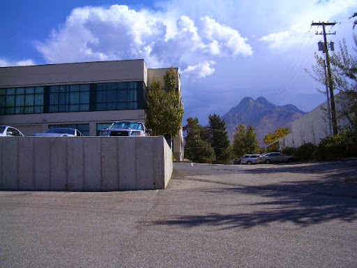 Self-Storage Facility «Holladay Self Storage», reviews and photos, 4700 S Highland Dr, Holladay, UT 84117, USA