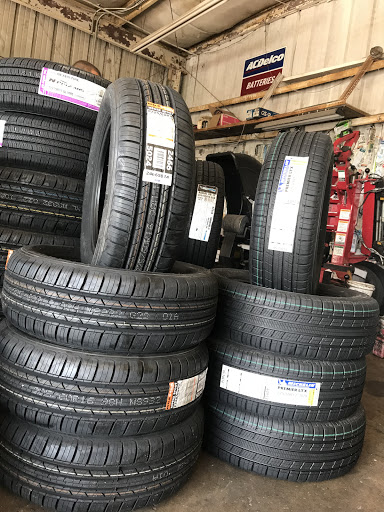 Tire Shop «South Tampa Auto and Tire», reviews and photos, 6511 S Dale Mabry Hwy, Tampa, FL 33616, USA