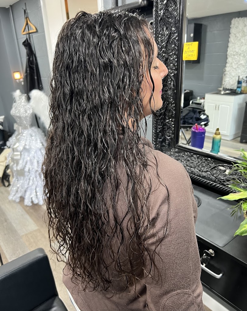 Styles By Kelli 17360