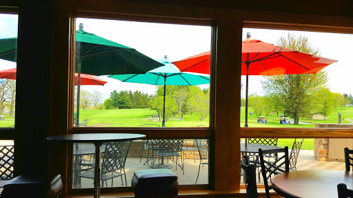 Golf Club «River Falls Golf Club», reviews and photos, 2120 E Division St, River Falls, WI 54022, USA