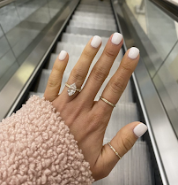 Madelyn Chicago Nail Spa - Photo 9 - Car repair in Chicago, IL, Chicago