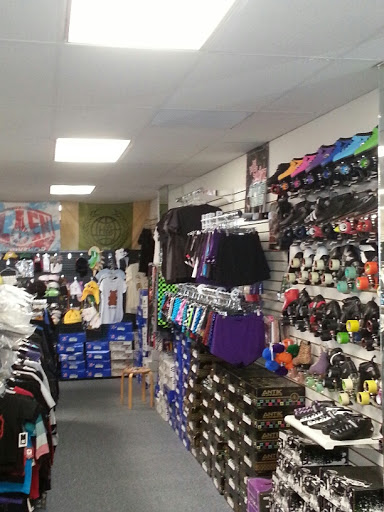 Skateboard Shop «Anime to Skateboards», reviews and photos, 13587 Eureka Rd, Southgate, MI 48195, USA