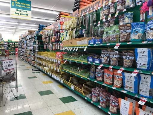 Pet Supply Store «Pet Supplies Plus», reviews and photos, 3100 Manchester Rd, Akron, OH 44319, USA