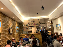 Atmosphère du Restaurant libanais Baladna à Paris - n°5