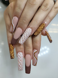 Chi's nails lounge & spa - Photo 5 - Car repair in Philadelphia, PA, Philadelphia