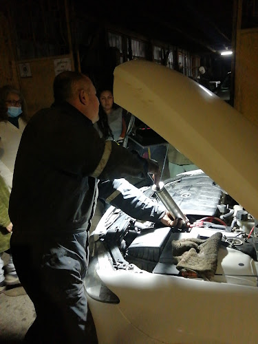Opiniones de Maestro Ramirez- Mecanico en San Carlos - Taller de reparación de automóviles