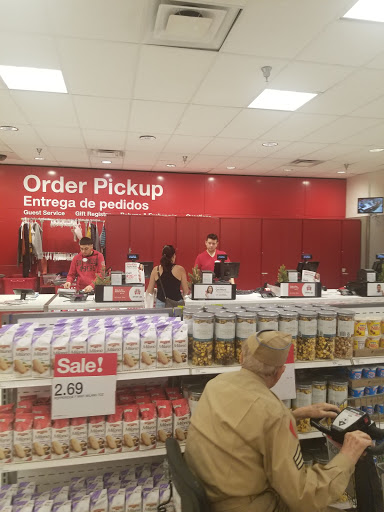 Department Store «Target», reviews and photos, 11051 Victory Blvd, North Hollywood, CA 91606, USA