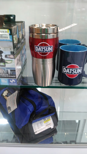 Nissan Dealer «Power Nissan», reviews and photos, 2755 Mission St SE, Salem, OR 97302, USA