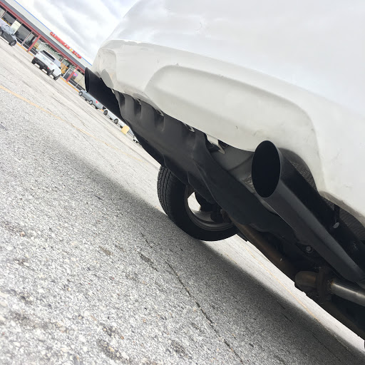 Auto Radiator Repair Service «Discount Auto Center & Mufflers Shop | Catalytic Converter Repair», reviews and photos, 127 S Orange Blossom Trail, Orlando, FL 32805, USA